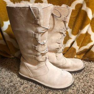 Beautiful Sand color UGGS